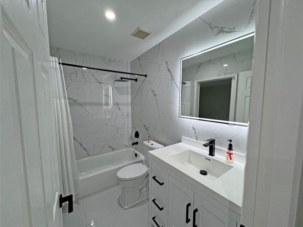3111 Clint Moore Road 207, Boca Raton FL 33496