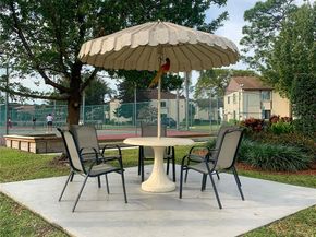 330 Knotty Pine Cir A1, Greenacres FL 33463