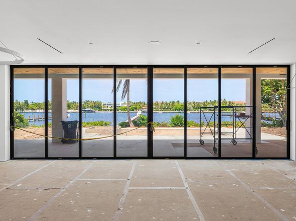 1422 SE Atlantic Drive, Lantana FL 33462
