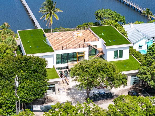 1422 SE Atlantic Drive, Lantana FL 33462