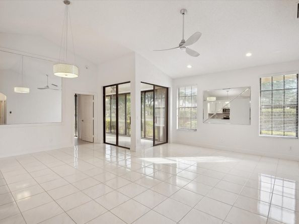 8292 Waterline Drive 106, Boynton Beach FL 33472