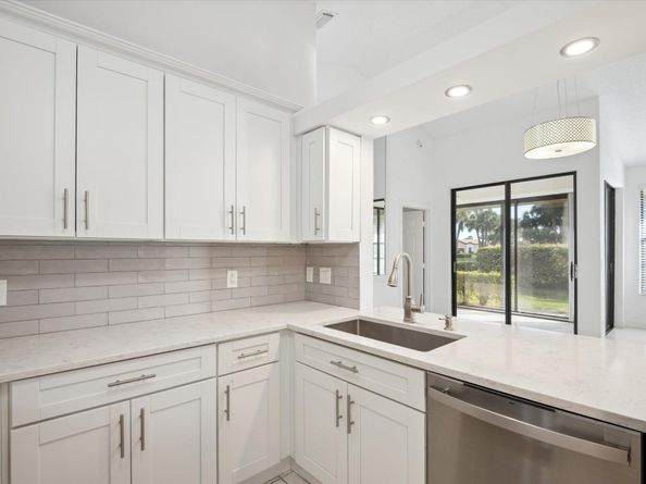 8292 Waterline Drive 106, Boynton Beach FL 33472
