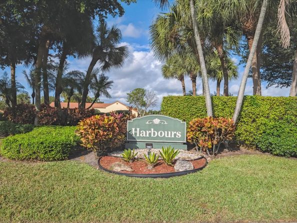 8292 Waterline Drive 106, Boynton Beach FL 33472