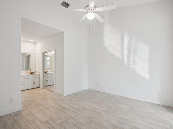 8292 Waterline Drive 106, Boynton Beach FL 33472