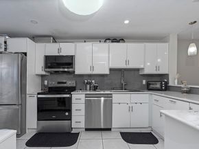 1177 NW 98th Terrace 132, Pembroke Pines FL 33024