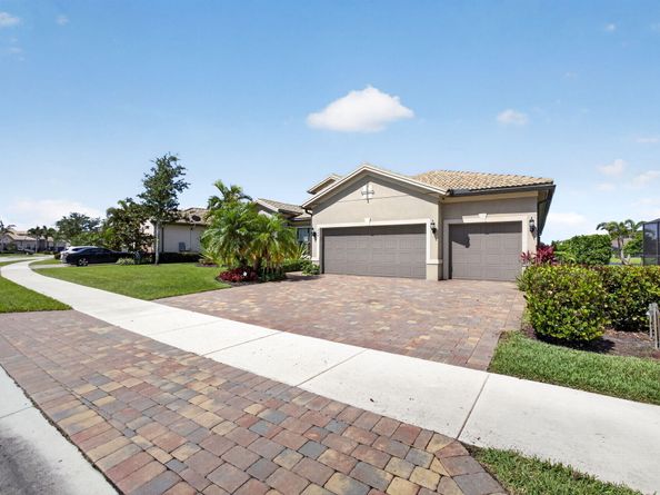 249 Sonoma Isles Circle, Jupiter FL 33478
