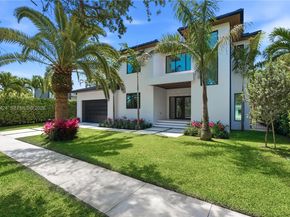 1940 Alamanda Drive, North Miami FL 33181