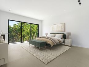 1940 Alamanda Drive, North Miami FL 33181