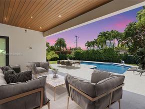 1940 Alamanda Drive, North Miami FL 33181