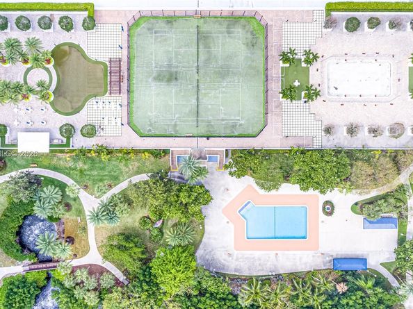 2851 NE 183rd Street 1504E, Aventura FL 33160