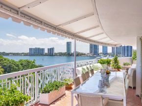 389 S Lake Drive Phb, Palm Beach FL 33480