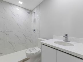 15685 SW 82nd Cir Lane 28, Miami FL 33193