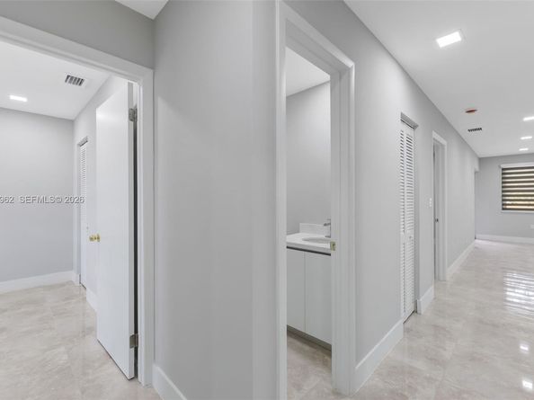 15685 SW 82nd Cir Lane 28, Miami FL 33193