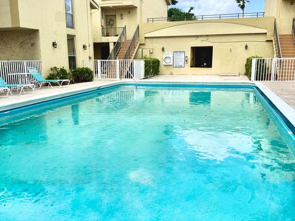 8401 W Sample Road 21, Coral Springs FL 33065