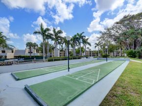 14 Royal Palm Way 2050, Boca Raton FL 33432