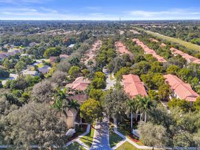 4533 Danson Way, Delray Beach FL 33445