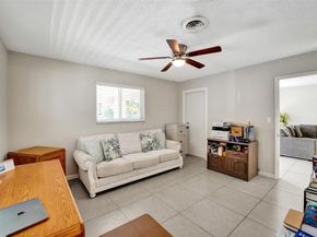 1623-1625 NE 45th St, Oakland Park FL 33334