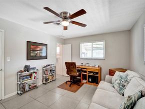 1623-1625 NE 45th St, Oakland Park FL 33334