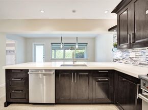 1623-1625 NE 45th St, Oakland Park FL 33334