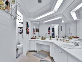 2251 NW 34th Ter, Coconut Creek FL 33066