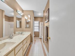 11170 NW 2nd Mnr, Coral Springs FL 33071