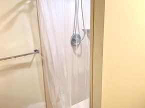 190 Charter Way, West Palm Beach FL 33407