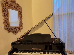 Undisclosed Address #A11963006, Aventura FL 33180
