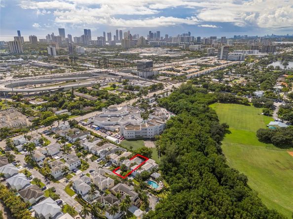 2518 NE 206th Terrace, Miami FL 33180