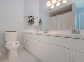 2518 NE 206th Terrace, Miami FL 33180