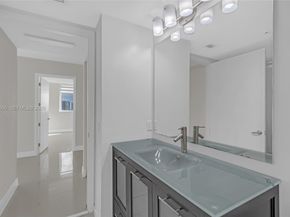 1861 S River Drive 2209, Miami FL 33125