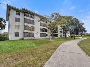 1713 Whitehall Drive 304, Davie FL 33324