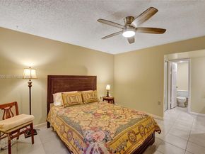 1713 Whitehall Drive 304, Davie FL 33324