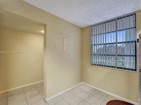 1713 Whitehall Drive 304, Davie FL 33324