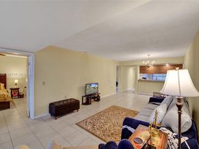 1713 Whitehall Drive 304, Davie FL 33324