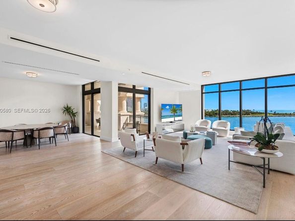 7055 Fisher Island Drive 7055, Miami Beach FL 33109