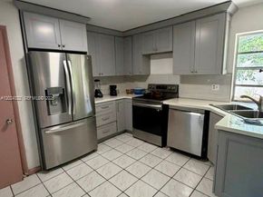 8001 NW 3rd Place, Margate FL 33063