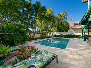 21718 Club Villa Terrace, Boca Raton FL 33433