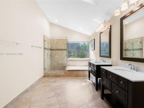 21718 Club Villa Terrace, Boca Raton FL 33433