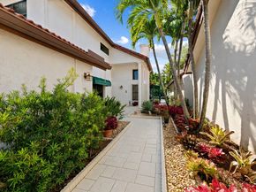 21718 Club Villa Terrace, Boca Raton FL 33433