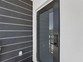 1895 NW 47th Terrace, Miami FL 33142