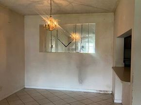 628 Sea Pine Way H1, Greenacres FL 33415