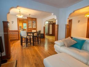 8238 NE 9th Avenue, Miami FL 33138