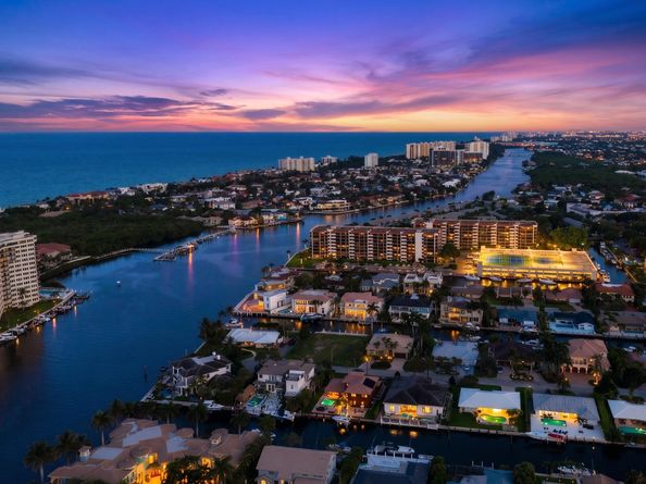 876 Forsyth Street, Boca Raton FL 33487