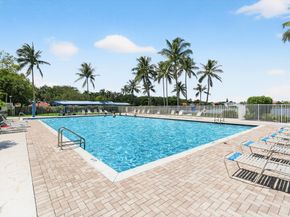 7823 Springfield Lake Drive, Lake Worth FL 33467