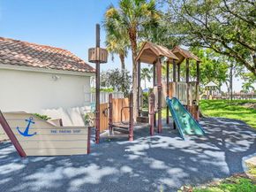 7823 Springfield Lake Drive, Lake Worth FL 33467