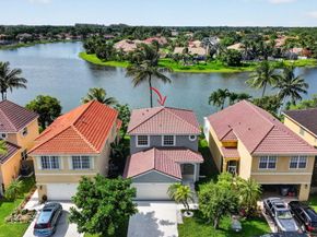 7823 Springfield Lake Drive, Lake Worth FL 33467