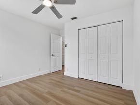 7823 Springfield Lake Drive, Lake Worth FL 33467