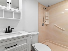 149 Coventry G, West Palm Beach FL 33417