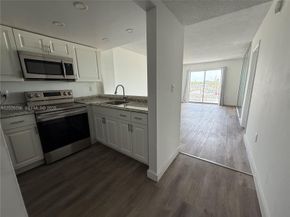 16465 NE 22nd Avenue 610, North Miami Beach FL 33160