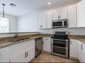 4147 Meade Way, West Palm Beach FL 33409